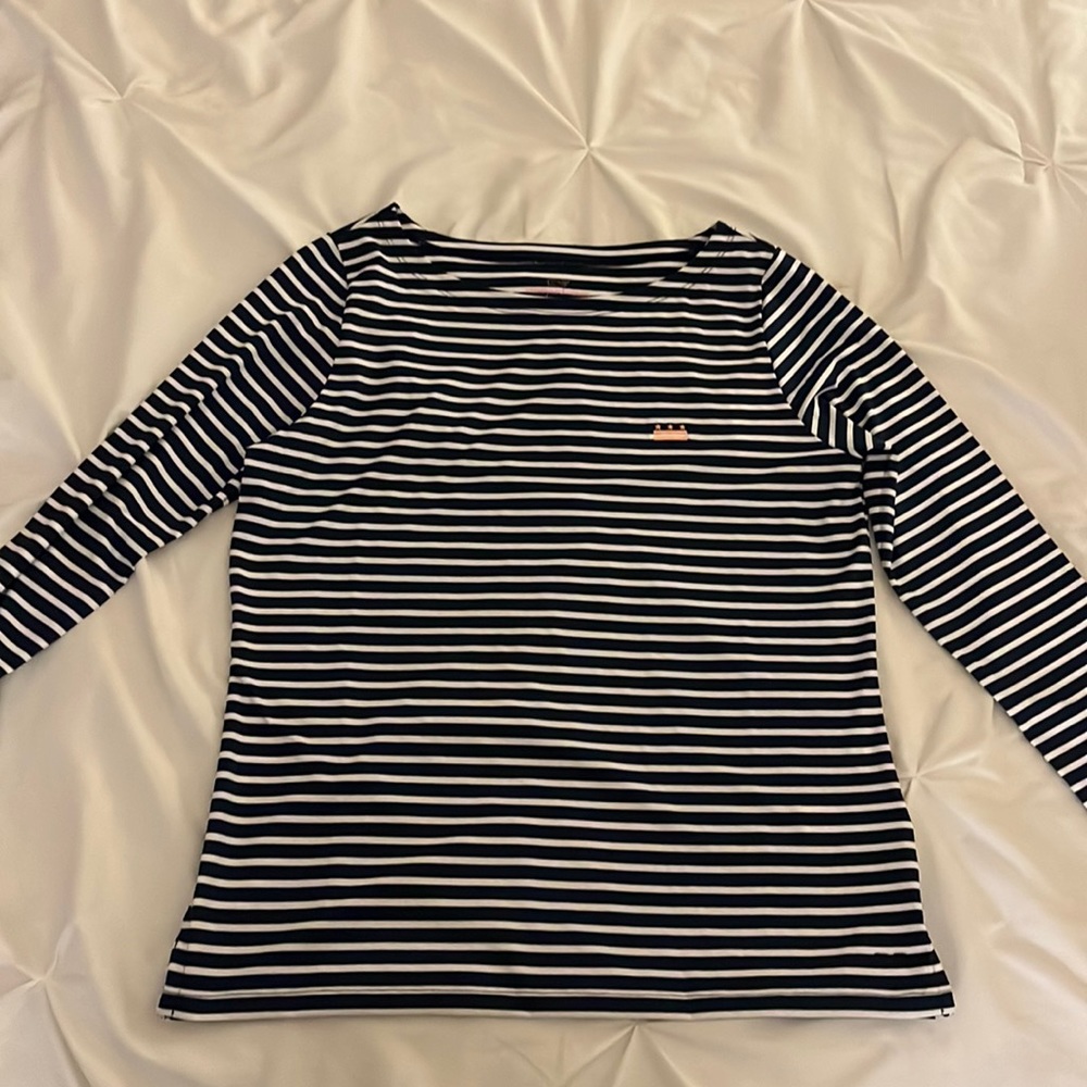 Vineyard Vines Tee